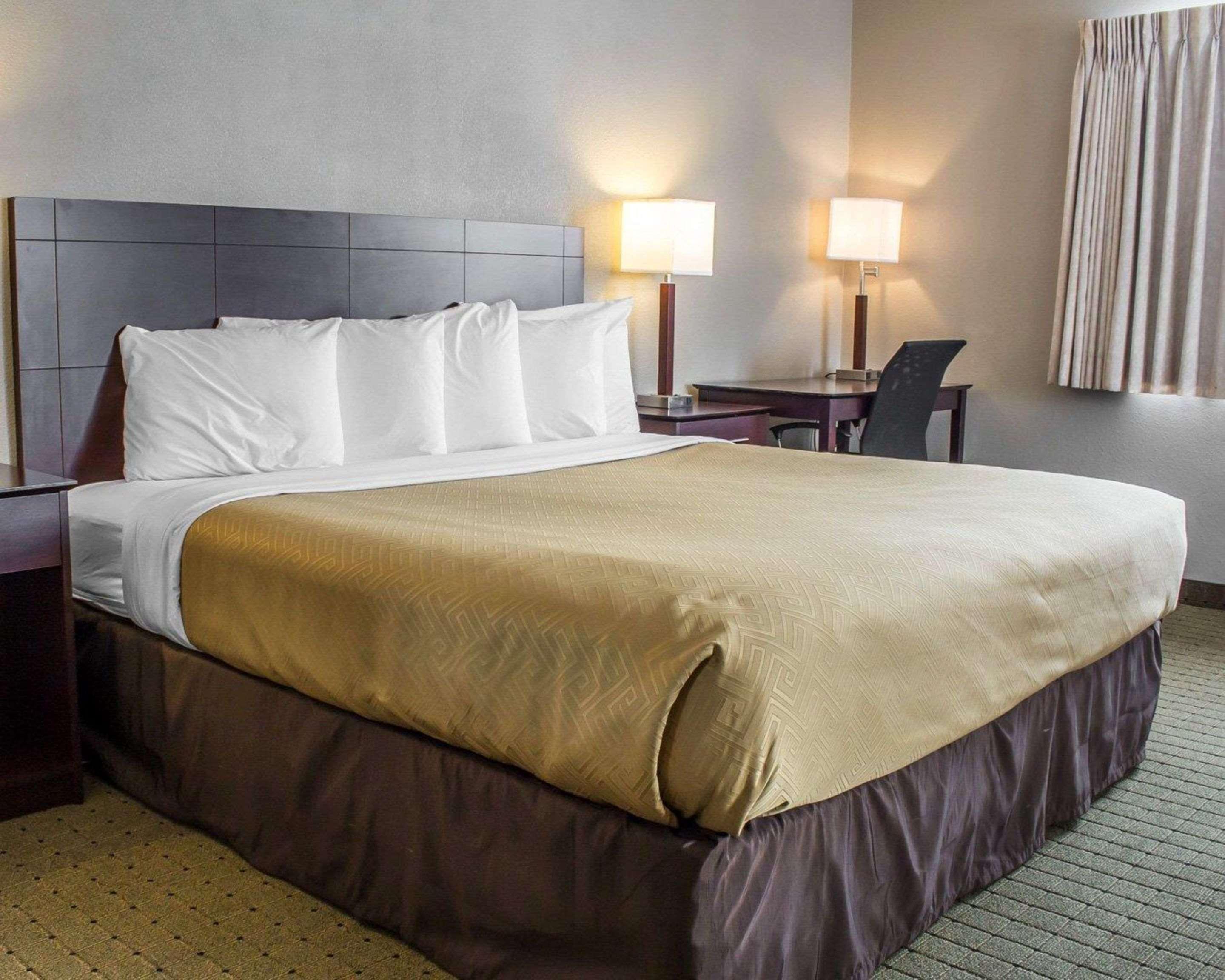 Econo Lodge Ames Eksteriør billede