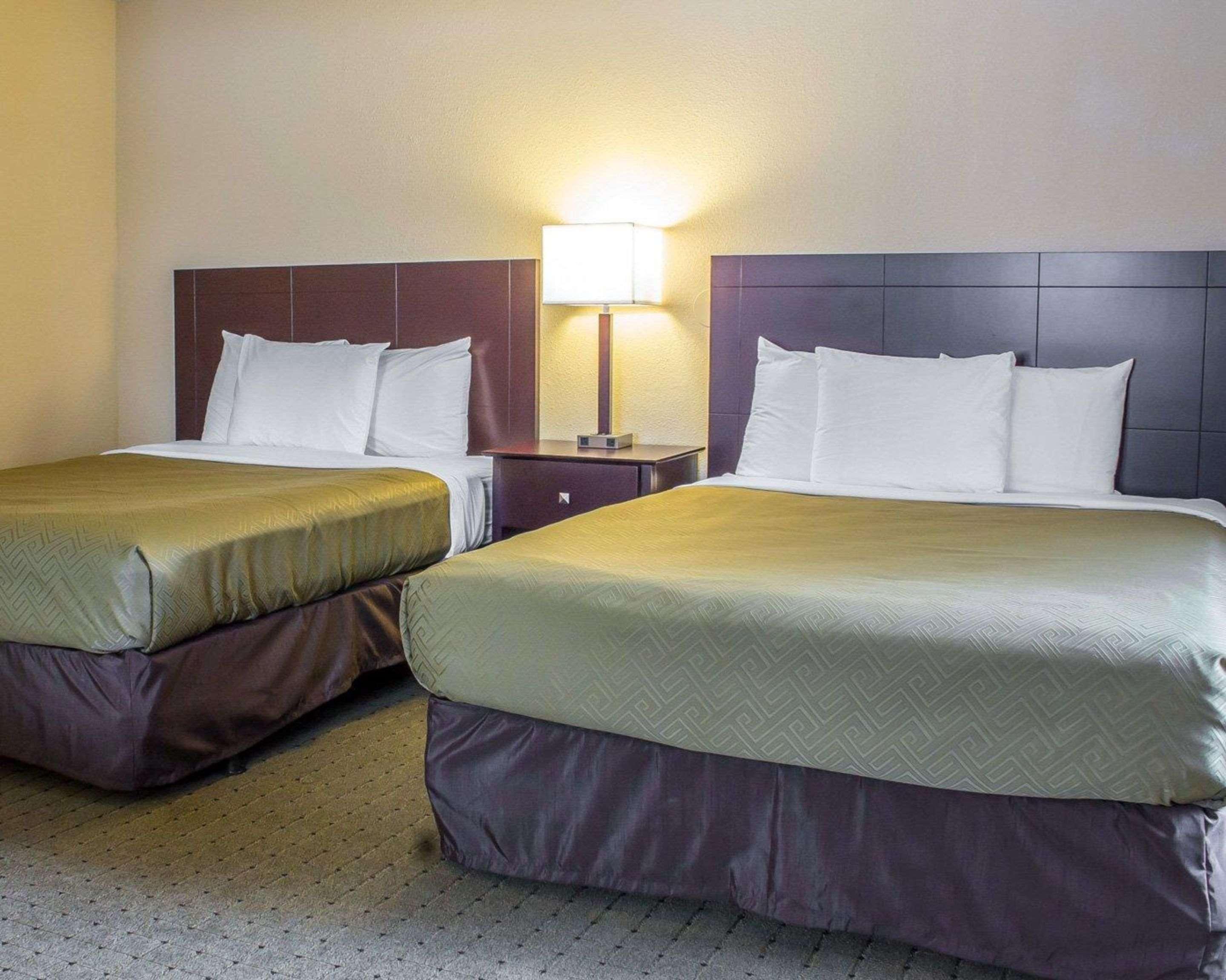 Econo Lodge Ames Eksteriør billede